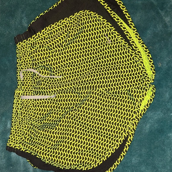 Dri-Fit Nike Shorts - Picture 1 of 3